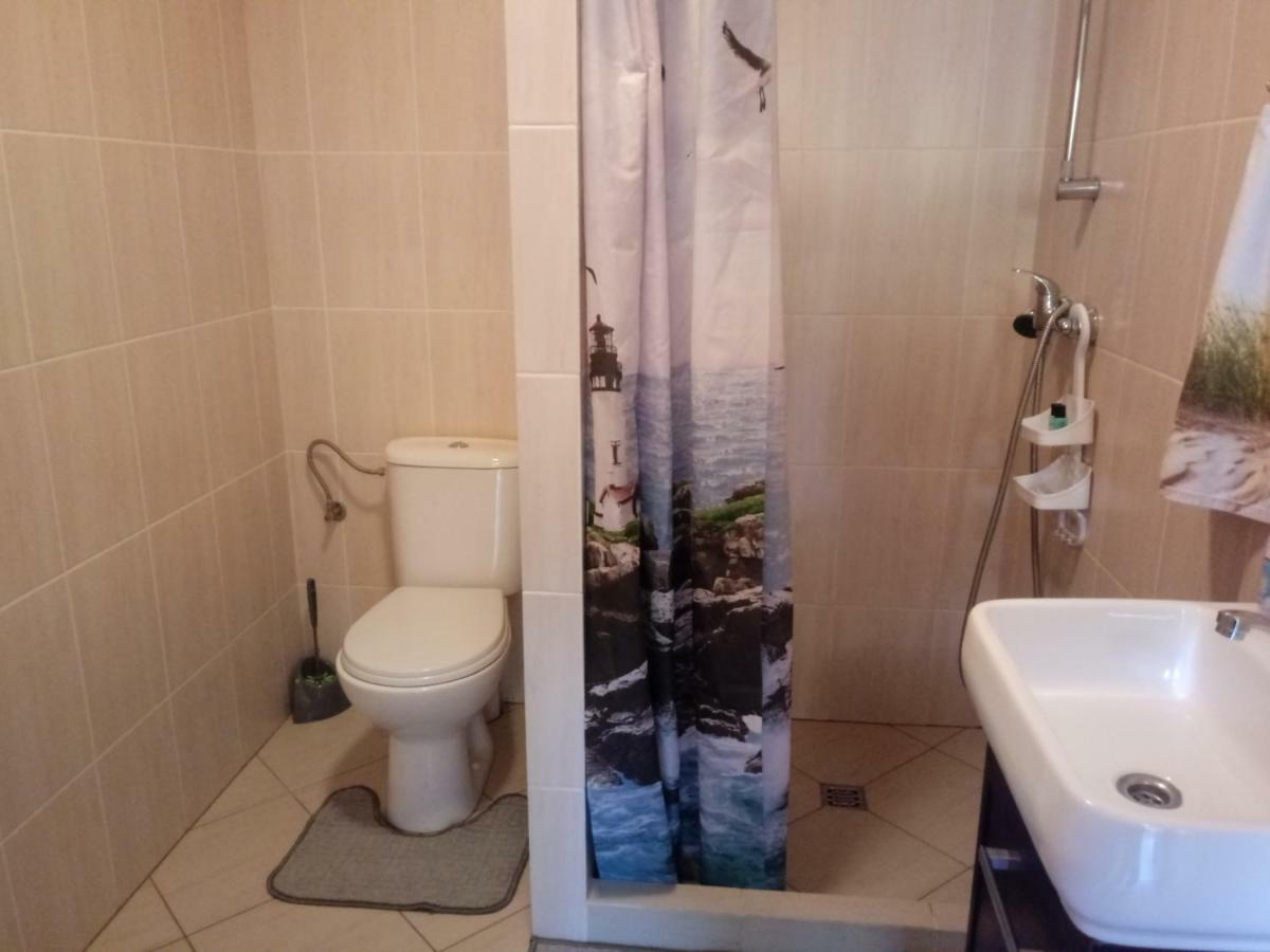 Ambelia Apartment Стегна Екстериор снимка