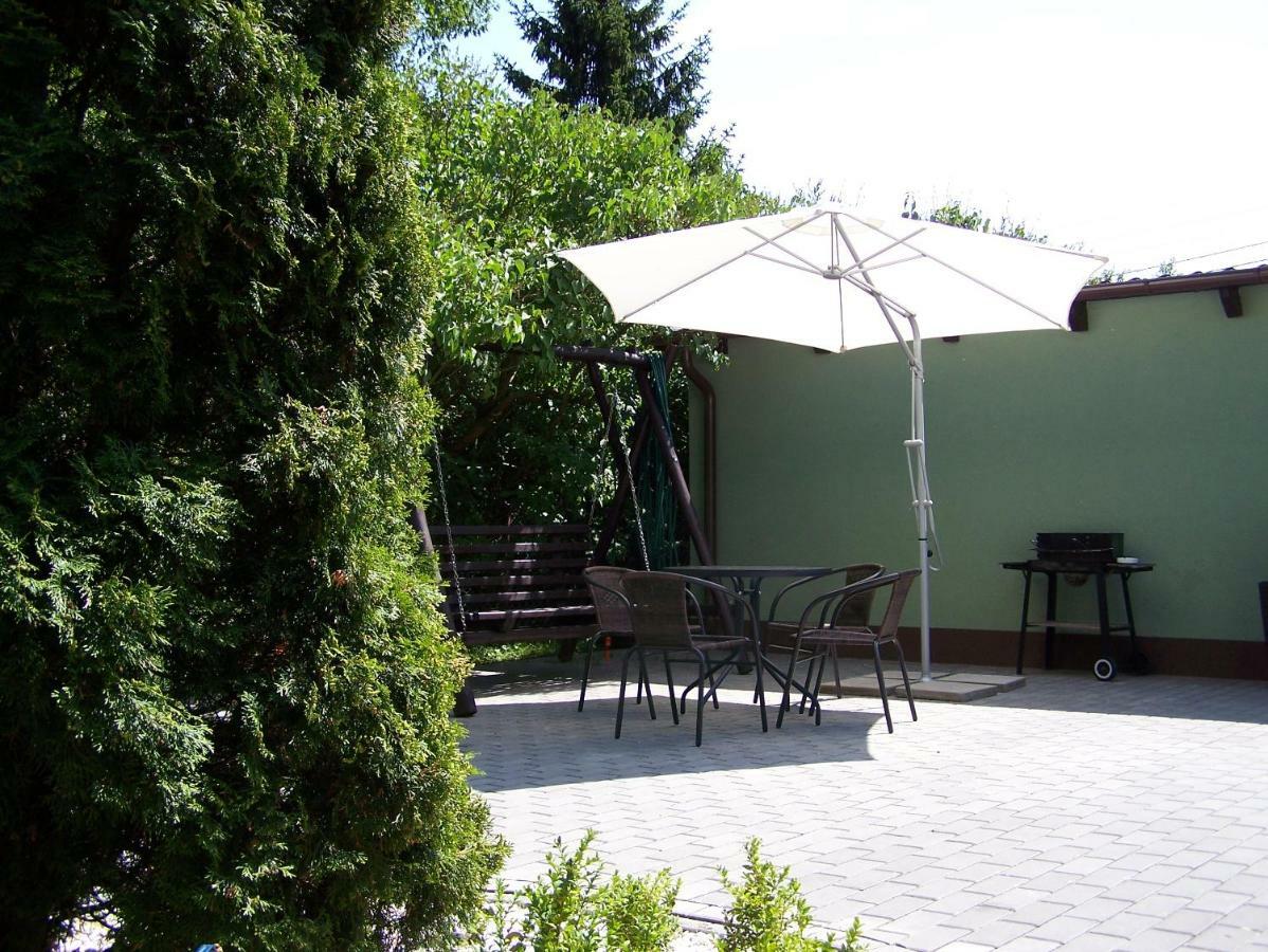 Ambelia Apartment Стегна Екстериор снимка